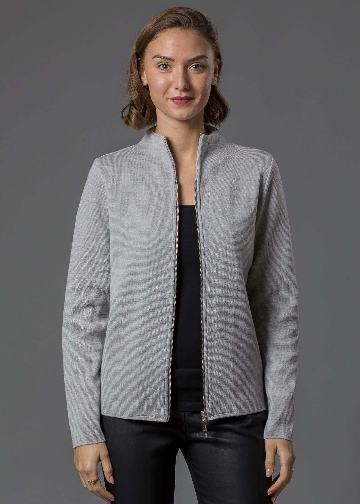 damen-strickjacke-mit-reissverschluss-212rub.jpg