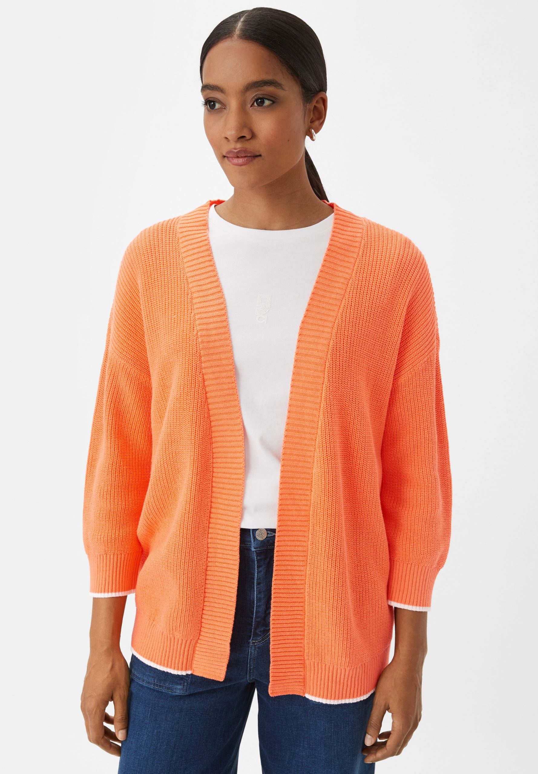 orange-strickjacke-928uux-1.jpg